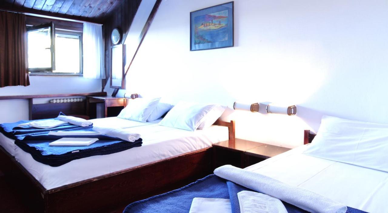 Hotel Olga Dedijer โคเปานิก ภายนอก รูปภาพ