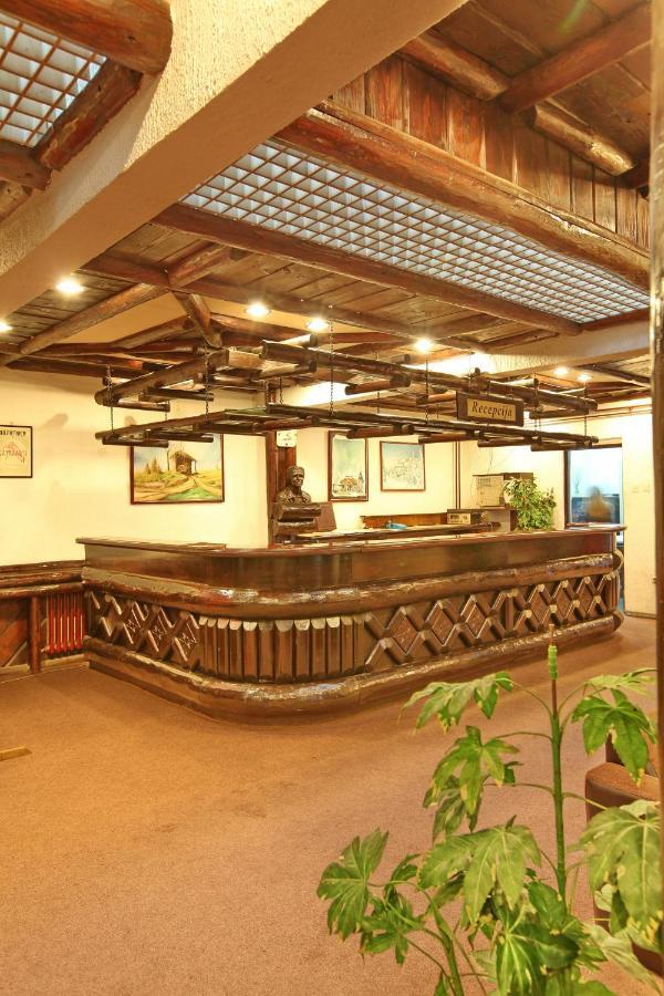 Hotel Olga Dedijer โคเปานิก ภายนอก รูปภาพ