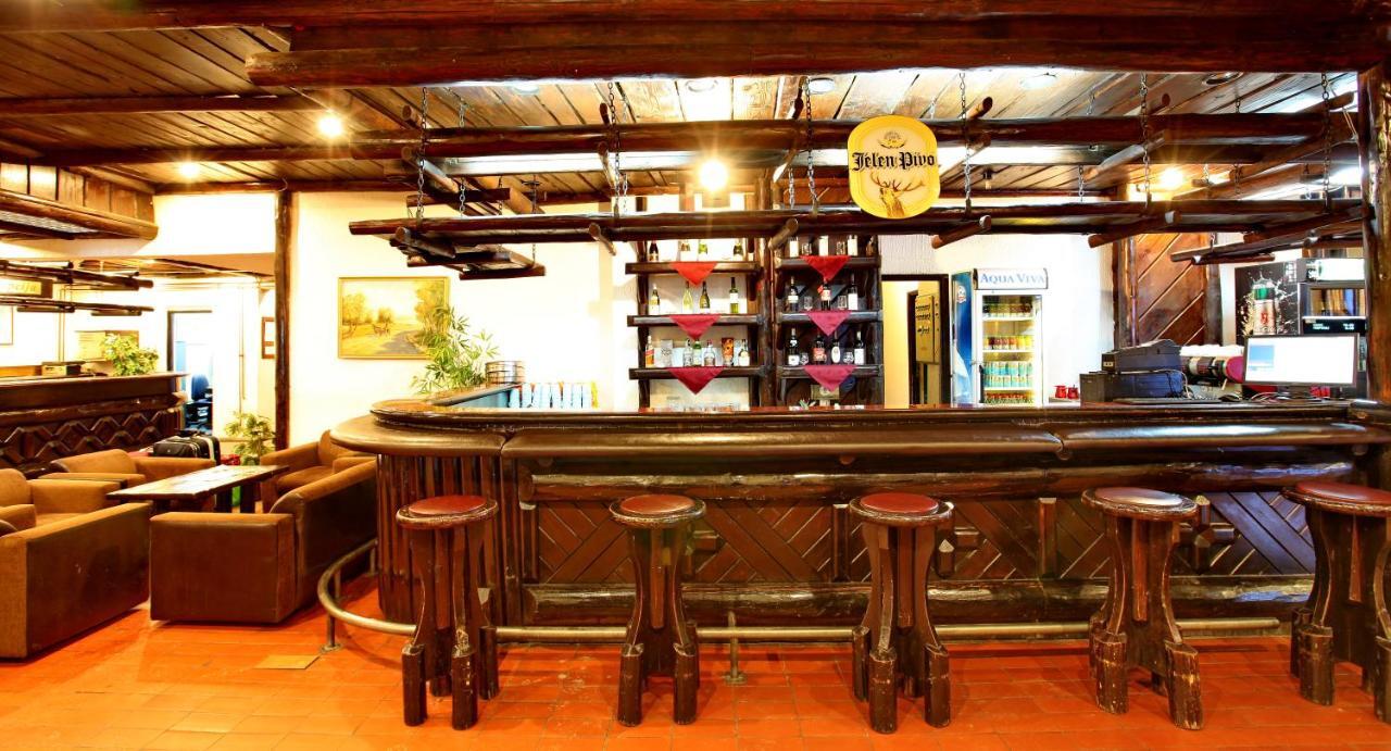 Hotel Olga Dedijer โคเปานิก ภายนอก รูปภาพ